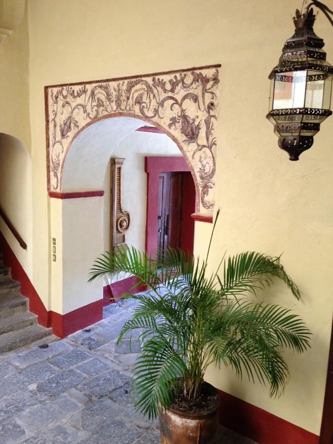 Hotel Travel ปวยบลา ภายนอก รูปภาพ