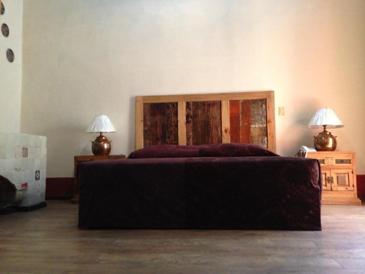 Hotel Travel ปวยบลา ภายนอก รูปภาพ