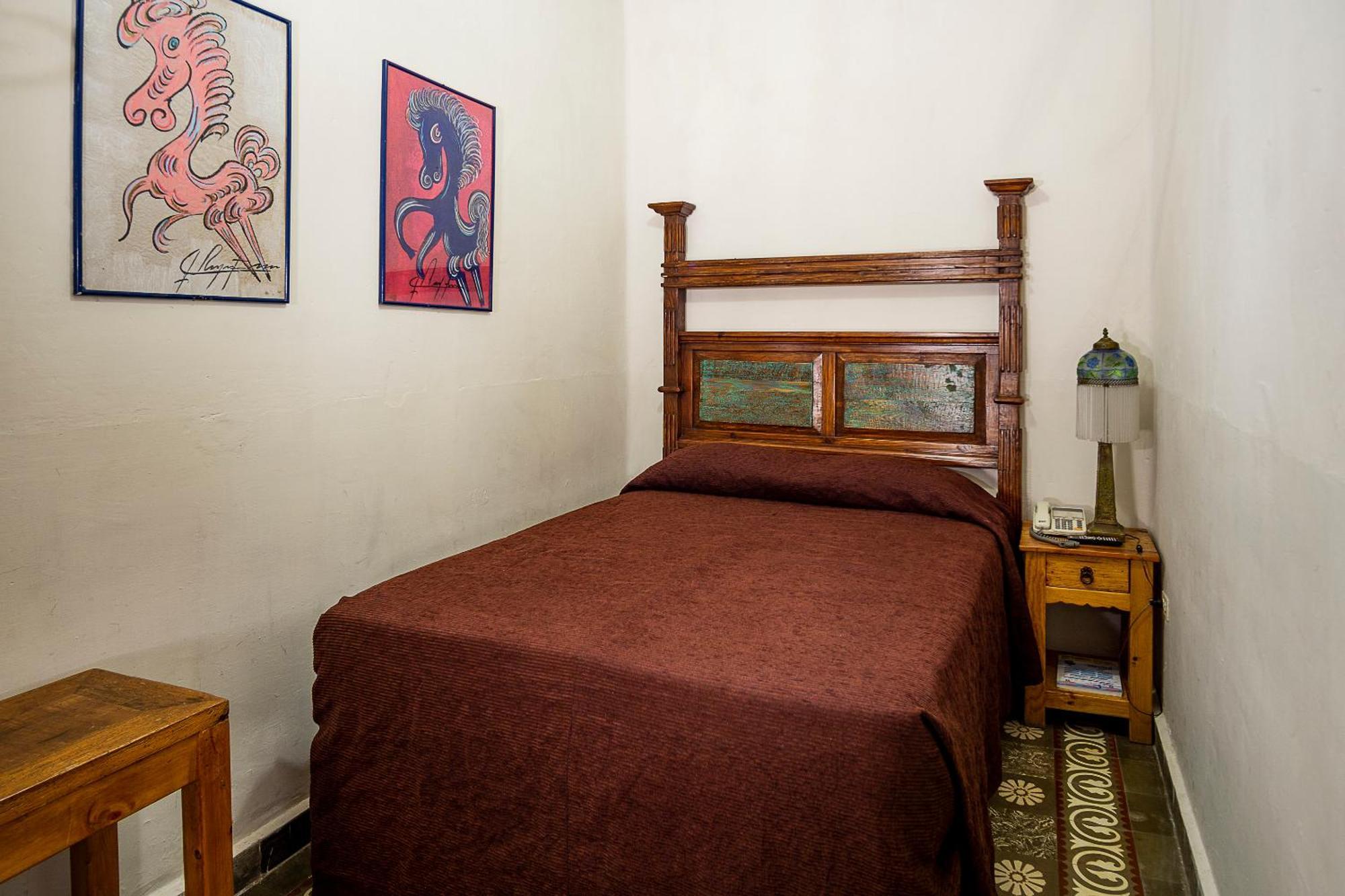 Hotel Travel ปวยบลา ภายนอก รูปภาพ